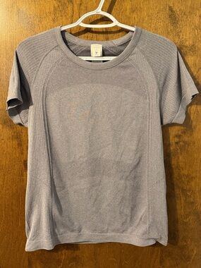 Old Navy Gray Crewneck Seamless Top